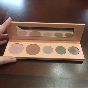 Pretty Naked Palette from 100% Pure